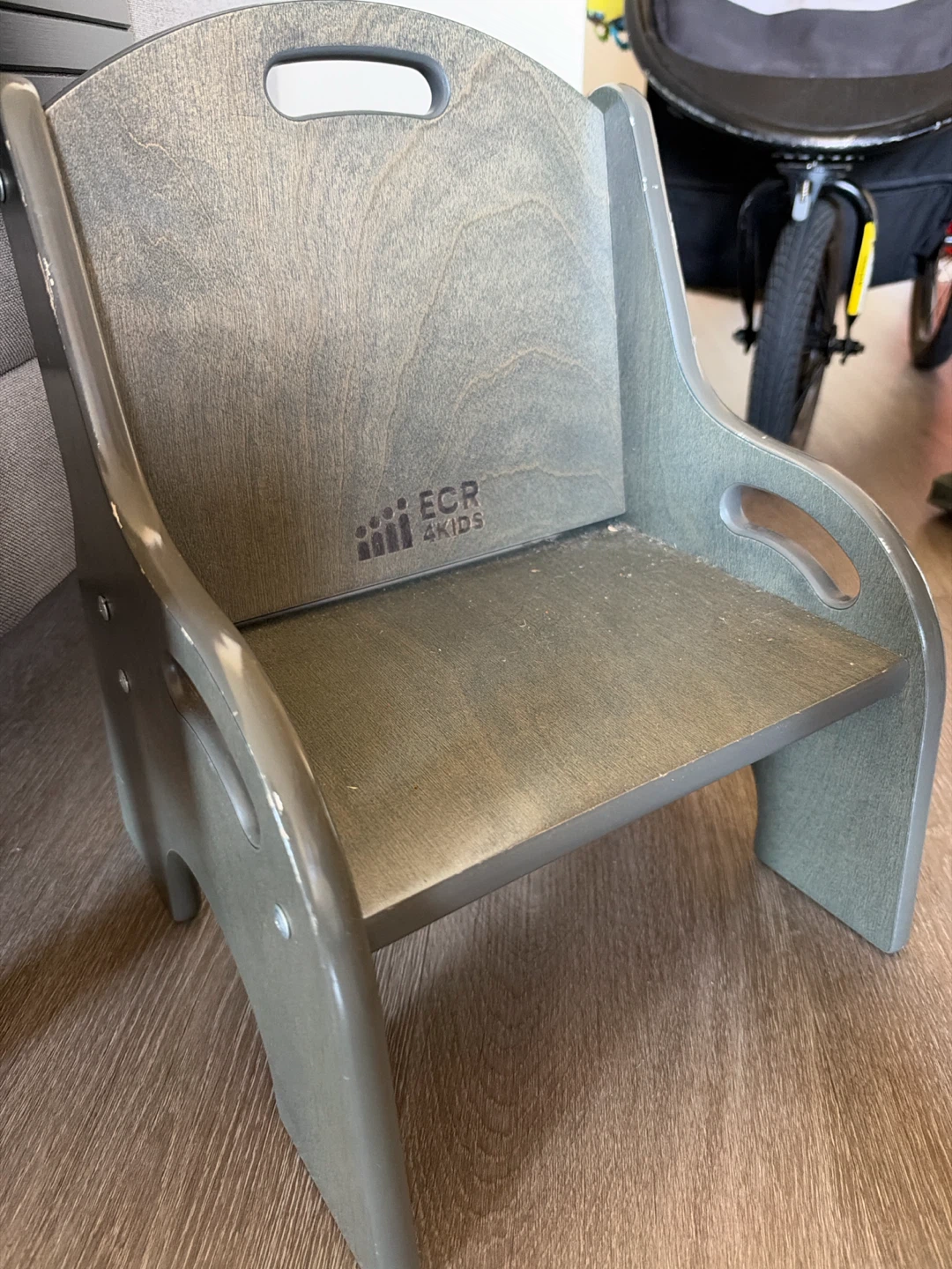 ECR4Kids Wooden Toddler Chair and Desk - photo 2