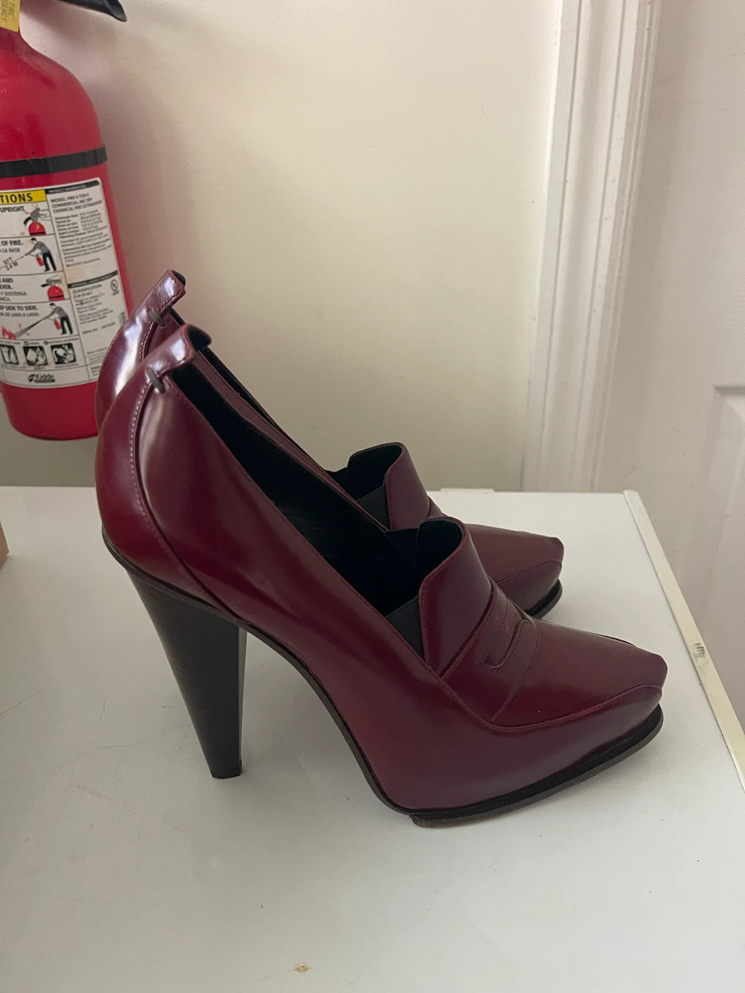 Derek Lam Burgundy Patent Leather Heels - photo 5