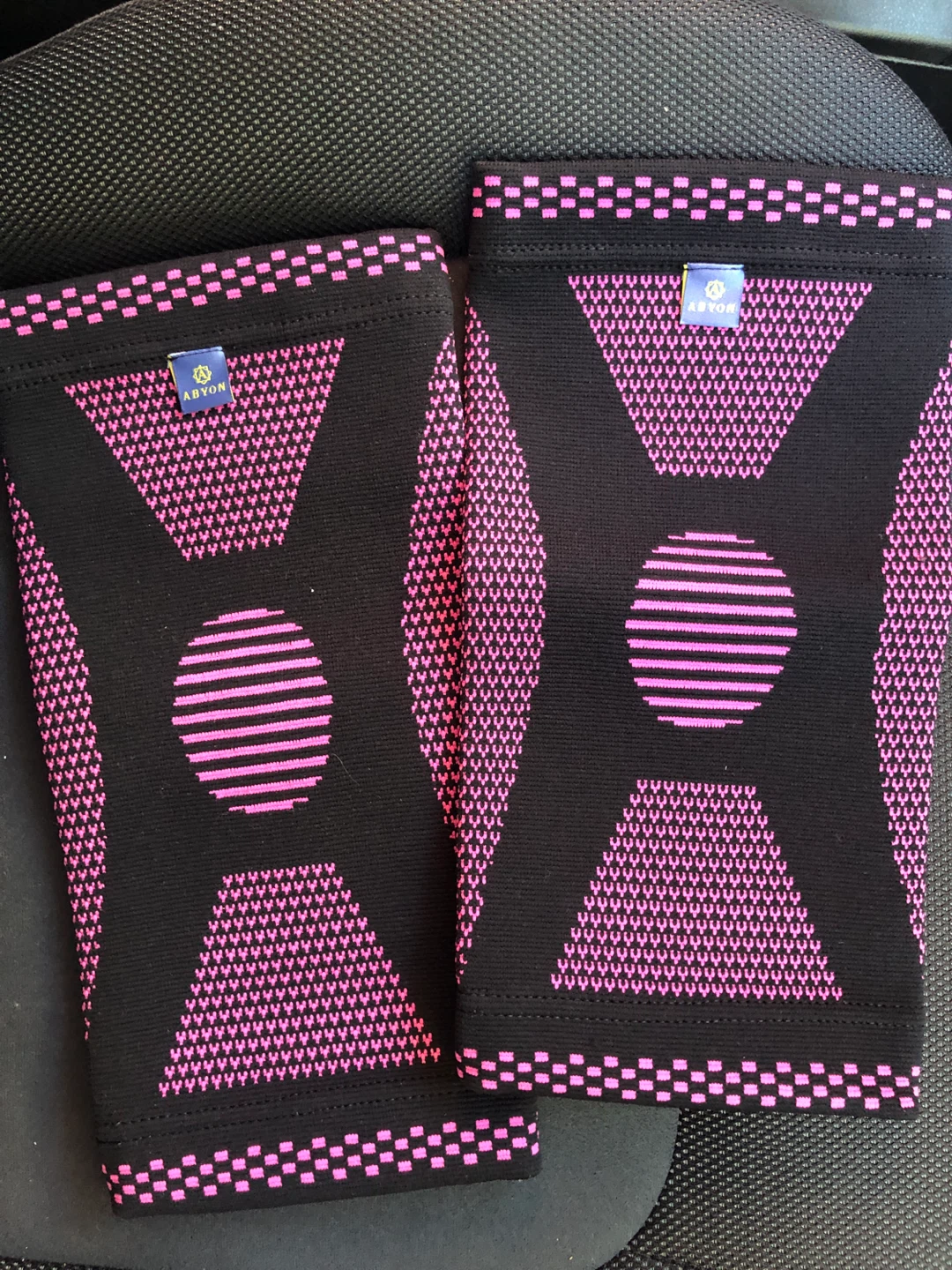 Knee compression sleeves, big selection - photo 3