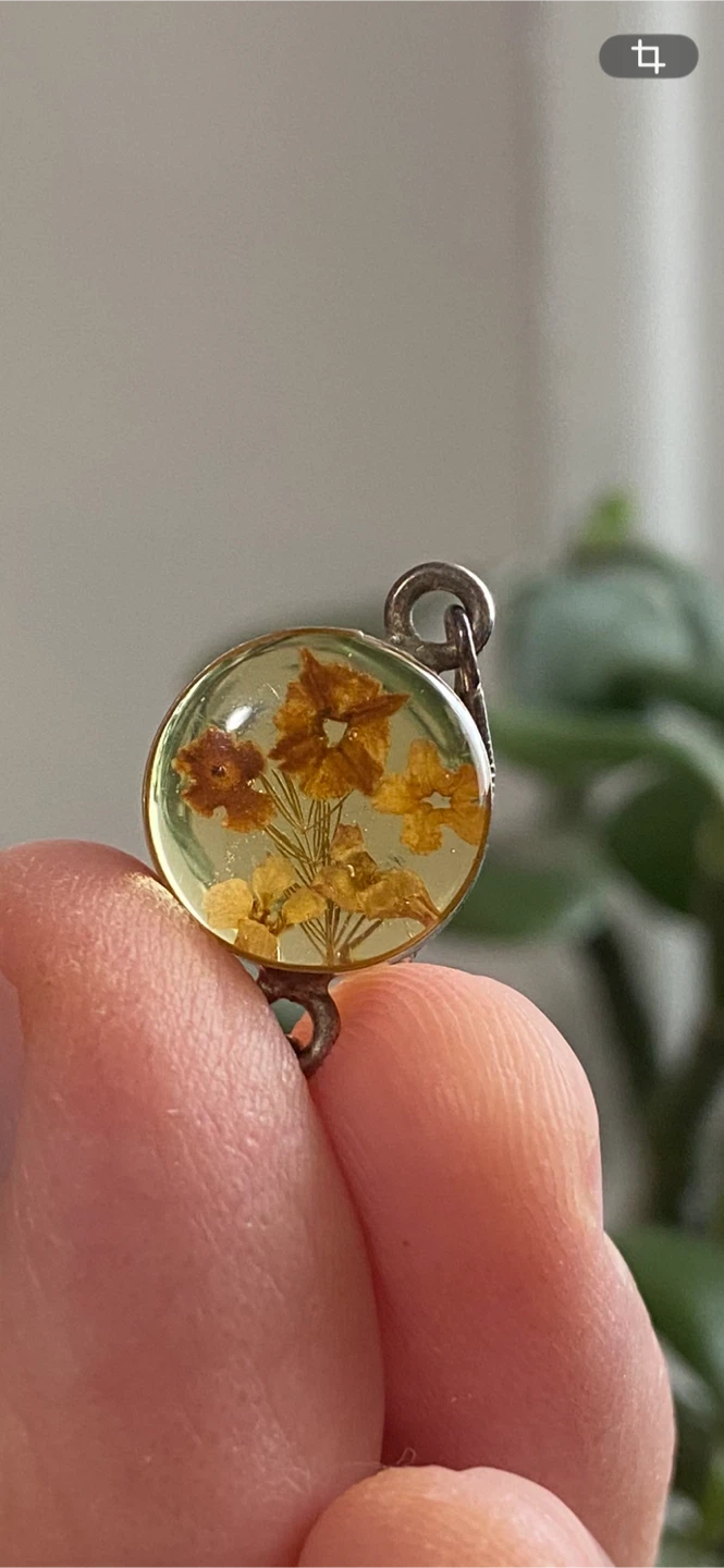 Silver Flower Necklace
