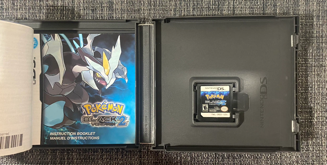 Pokémon Black Version 2 for Nintendo DS - photo 2