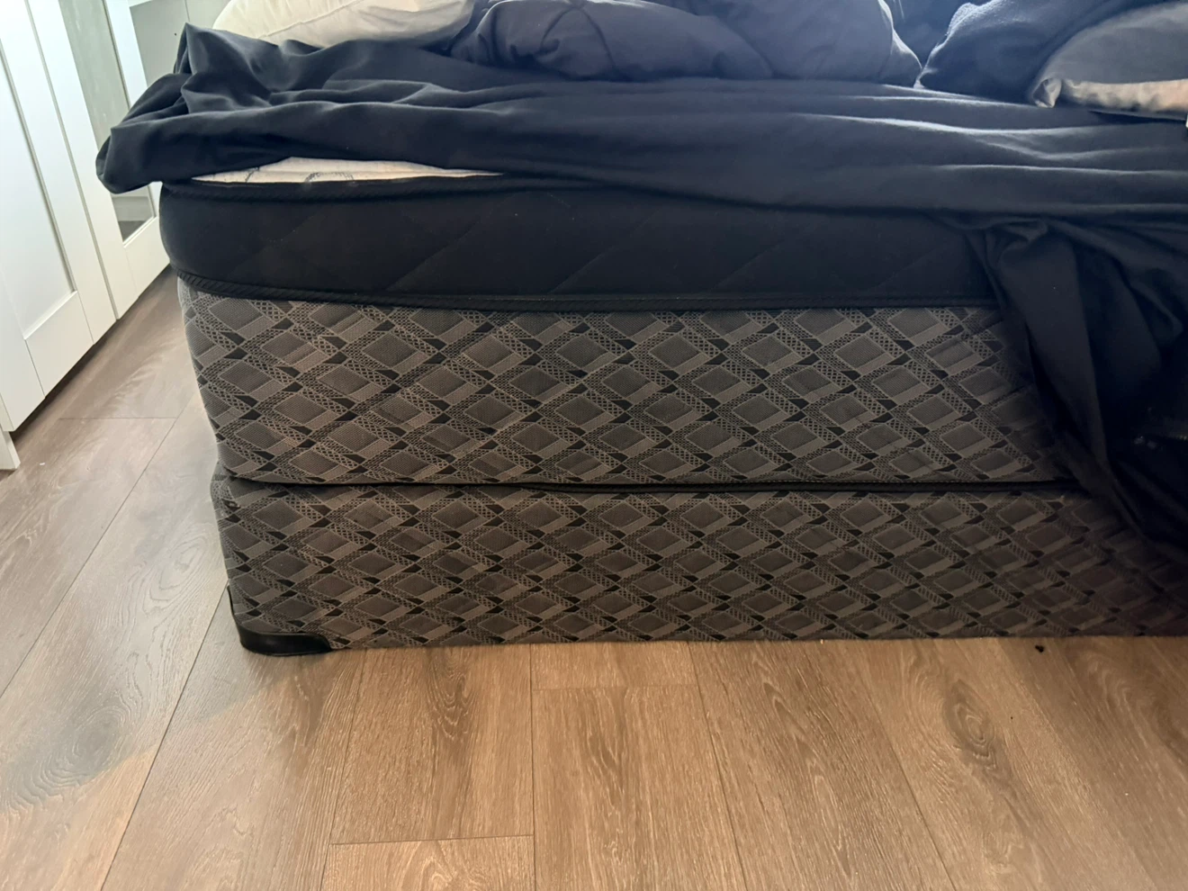 FREE QUEEN SIZE HEADBOARD, MATRESS AND BOX SPRING - photo 3