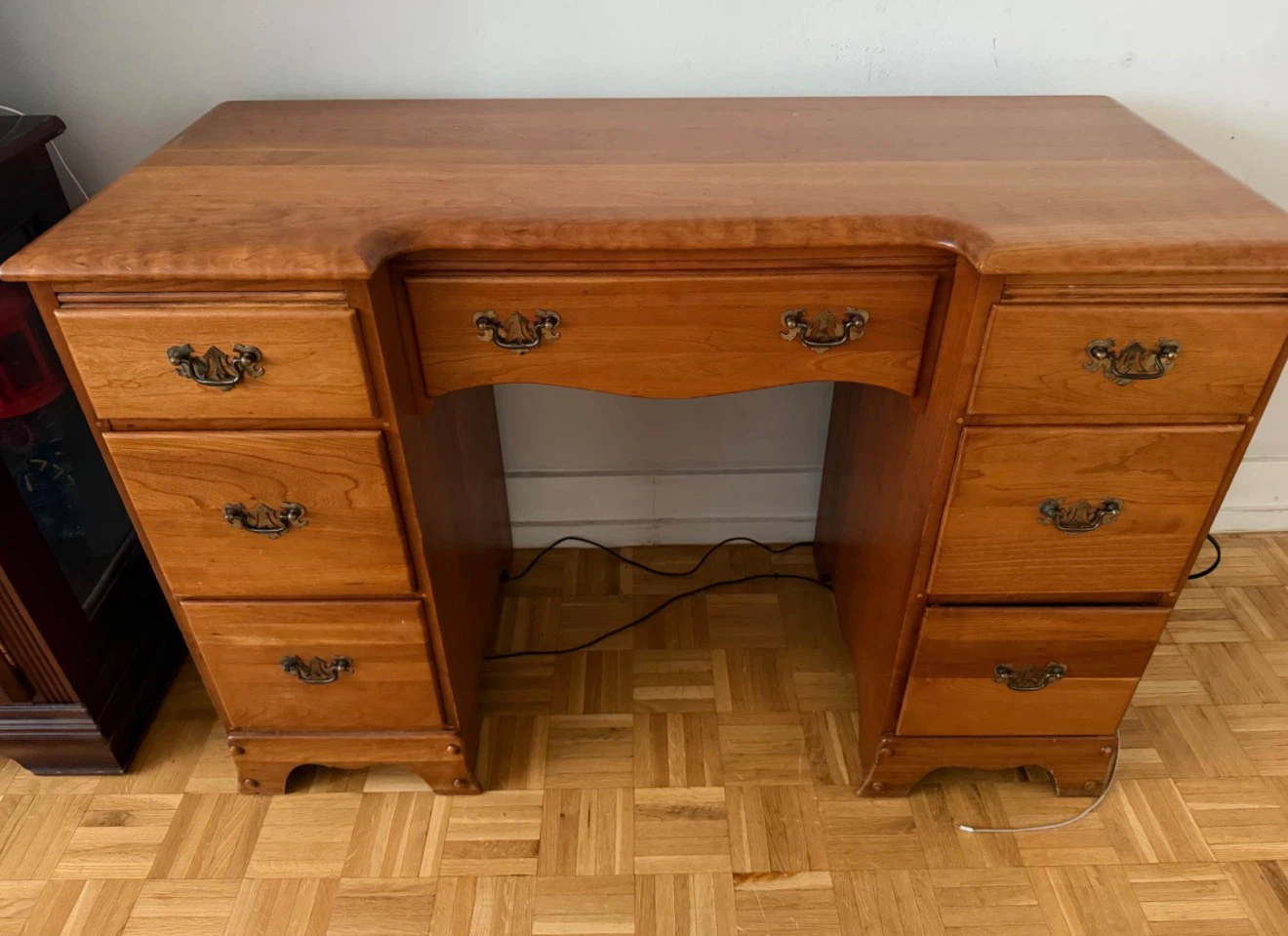 Solid wood wooden desk with drawers - photo 2