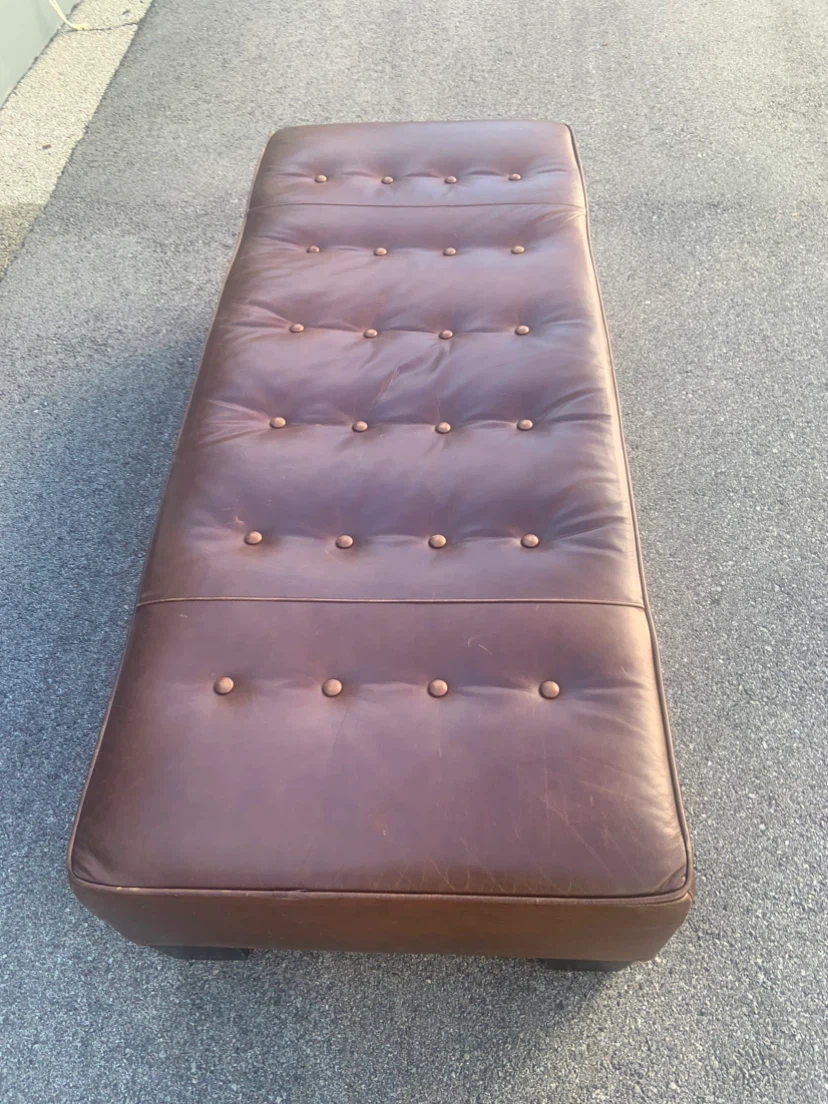 Crate & Barrel Leather Tufted Ottoman - photo 3