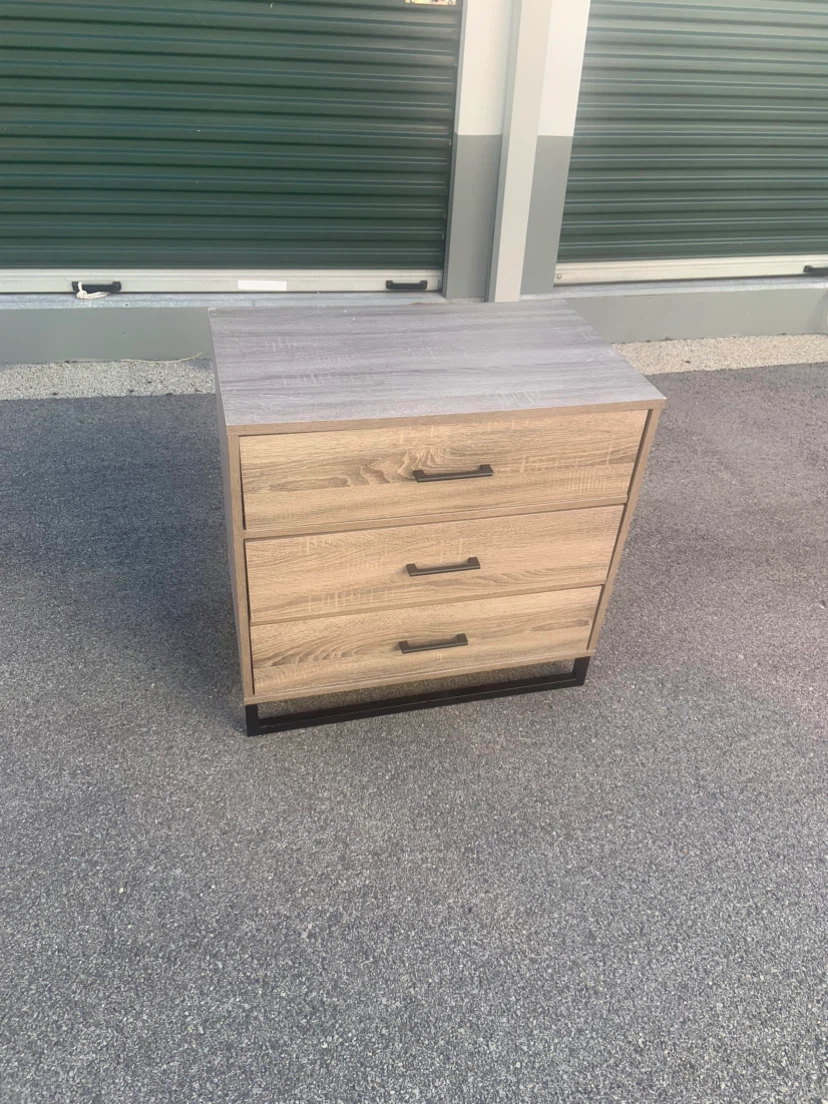 Modern 3-Drawer Wood Nightstand