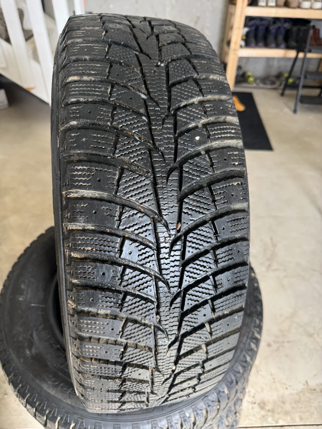 225/65R16 a set of 4 Laufenn I FIT Ice winter tires - photo 3