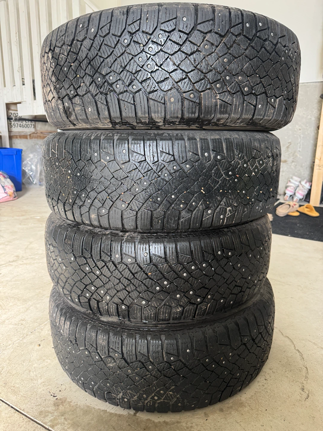 235/65R17  Set of 4 Continental IceContact Studded Winter Tires