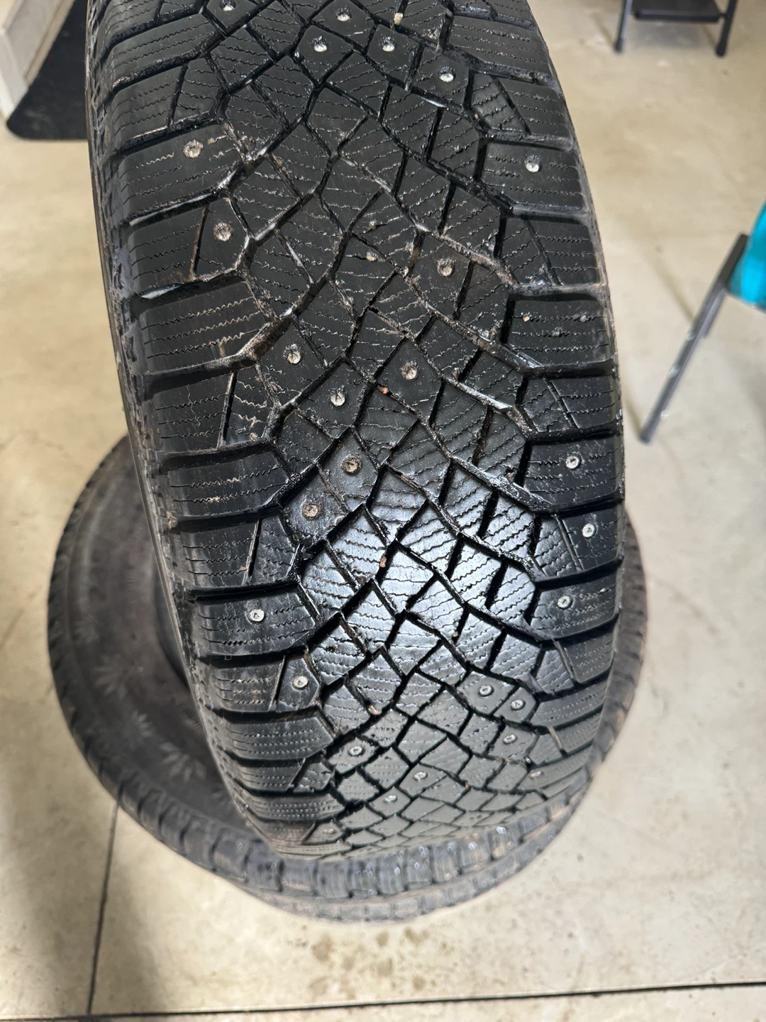 235/65R17  Set of 4 Continental IceContact Studded Winter Tires - photo 3