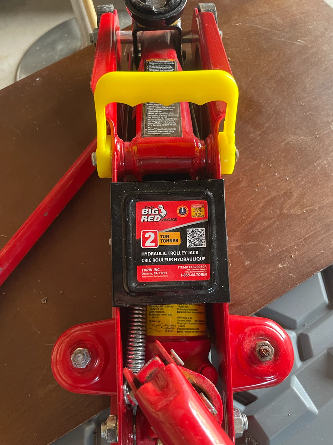 Torin Big Red 2 Ton Hydraulic Trolley Jack - photo 3