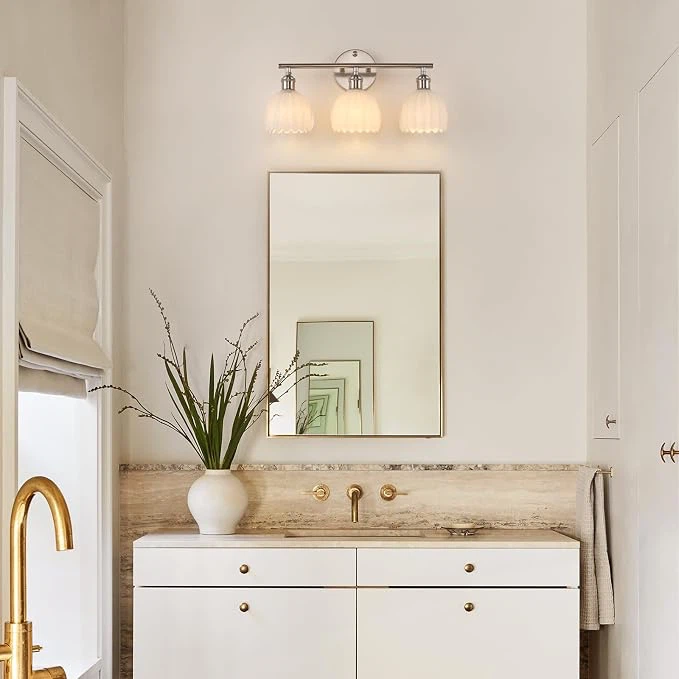 3-Light Bathroom Vanity Fixture - photo 4