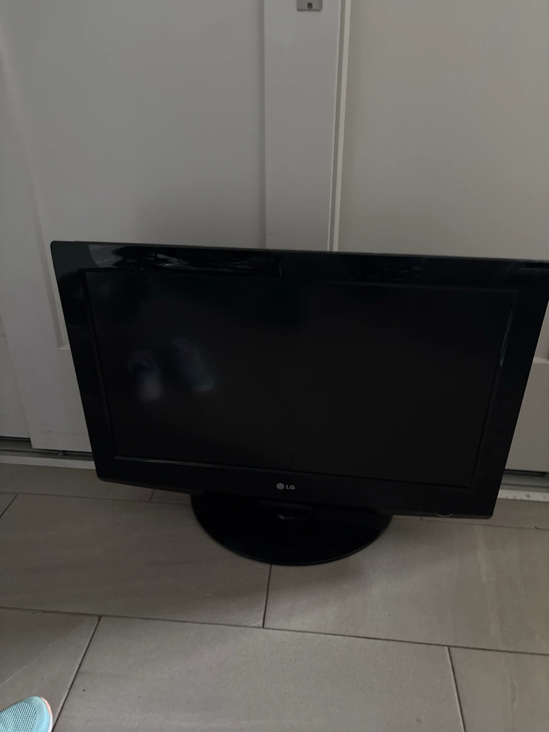 LG Flat Screen Television