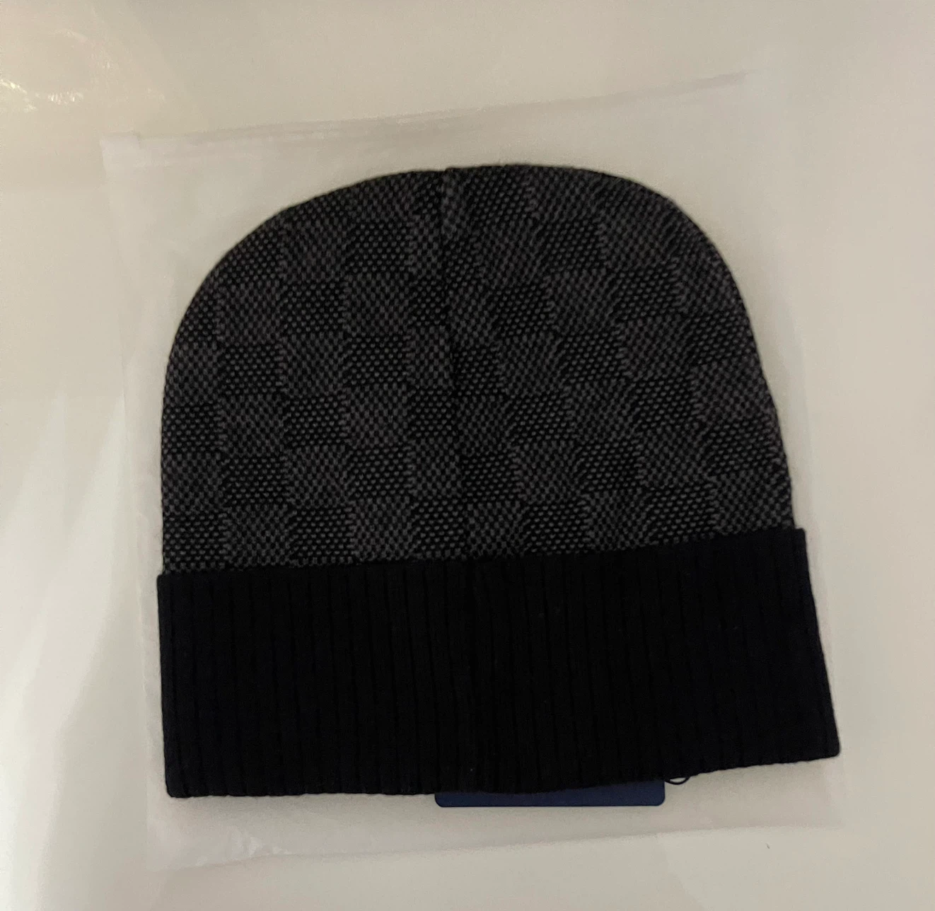 Louis Vuitton Damier Beanie - photo 4