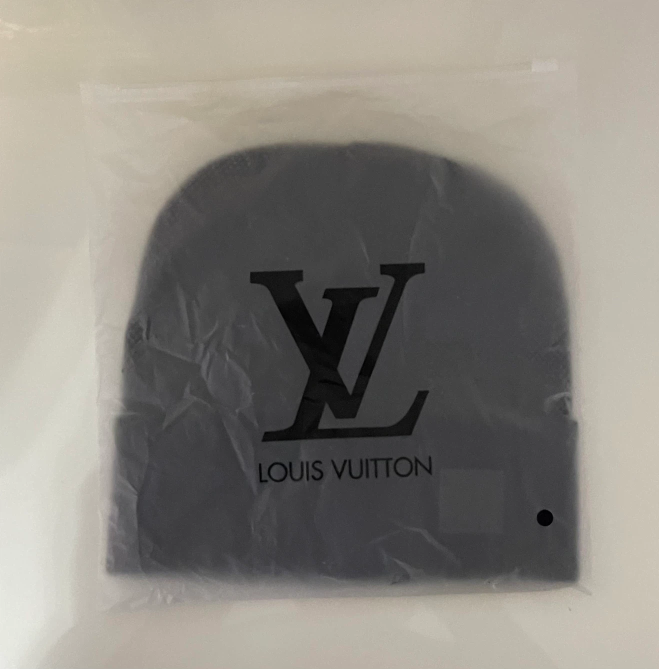 Louis Vuitton Damier Beanie - photo 5