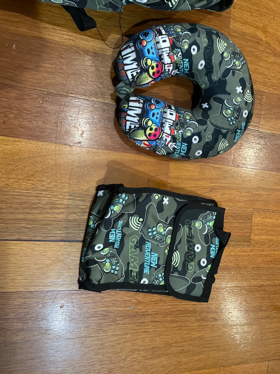 Gamer-themed Backpack Set - photo 2