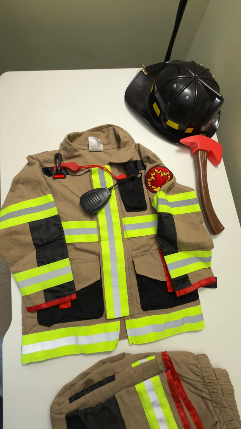 Halloween Firefighter Costume Set Size 5-6 - photo 2