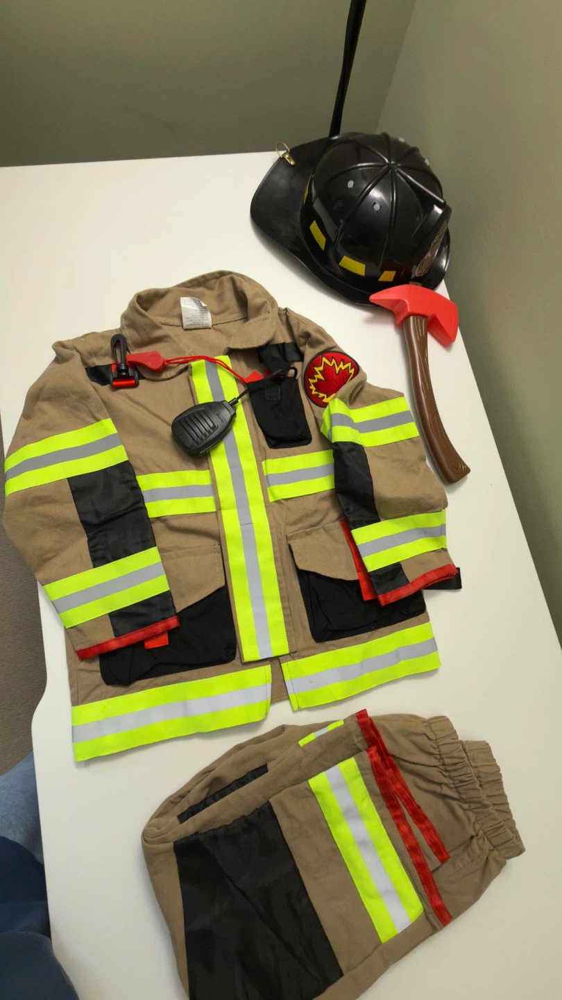 Halloween Firefighter Costume Set Size 5-6 - photo 5