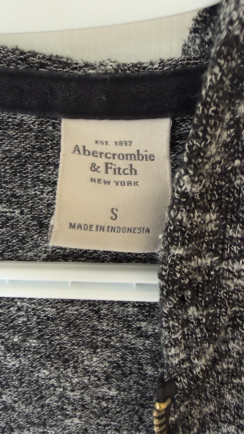 Abercrombie & Fitch hooded sweater - photo 5