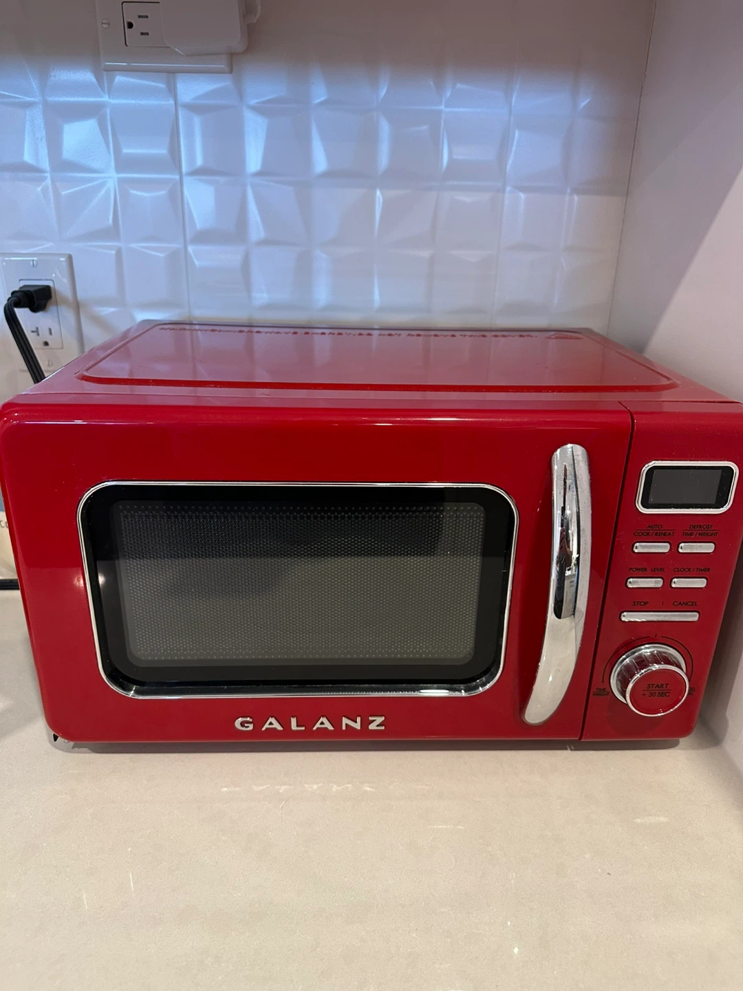 Galanz Retro Microwave - Red