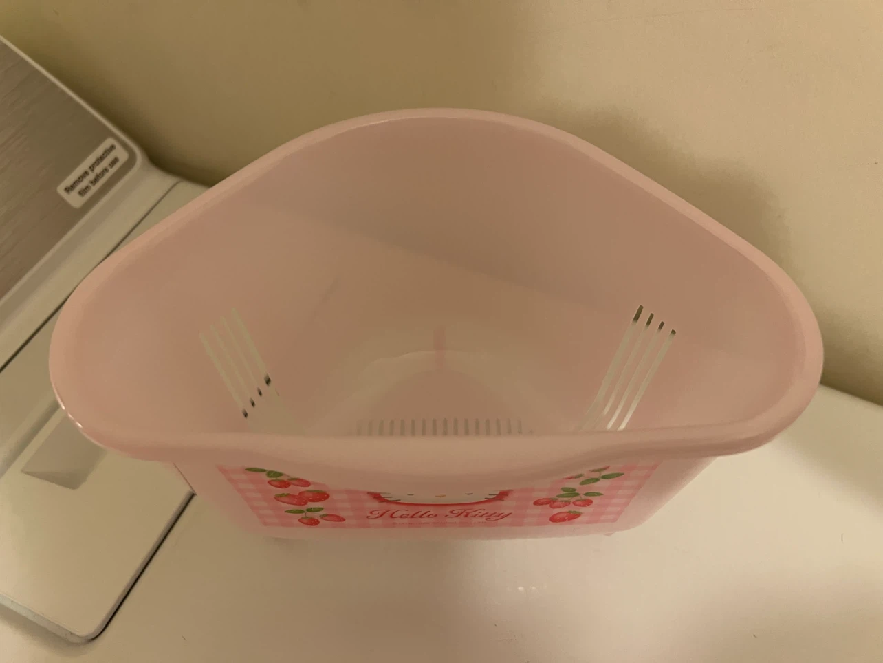 Sanrio Hello Kitty Strawberry Corner Sink Strainer - photo 2