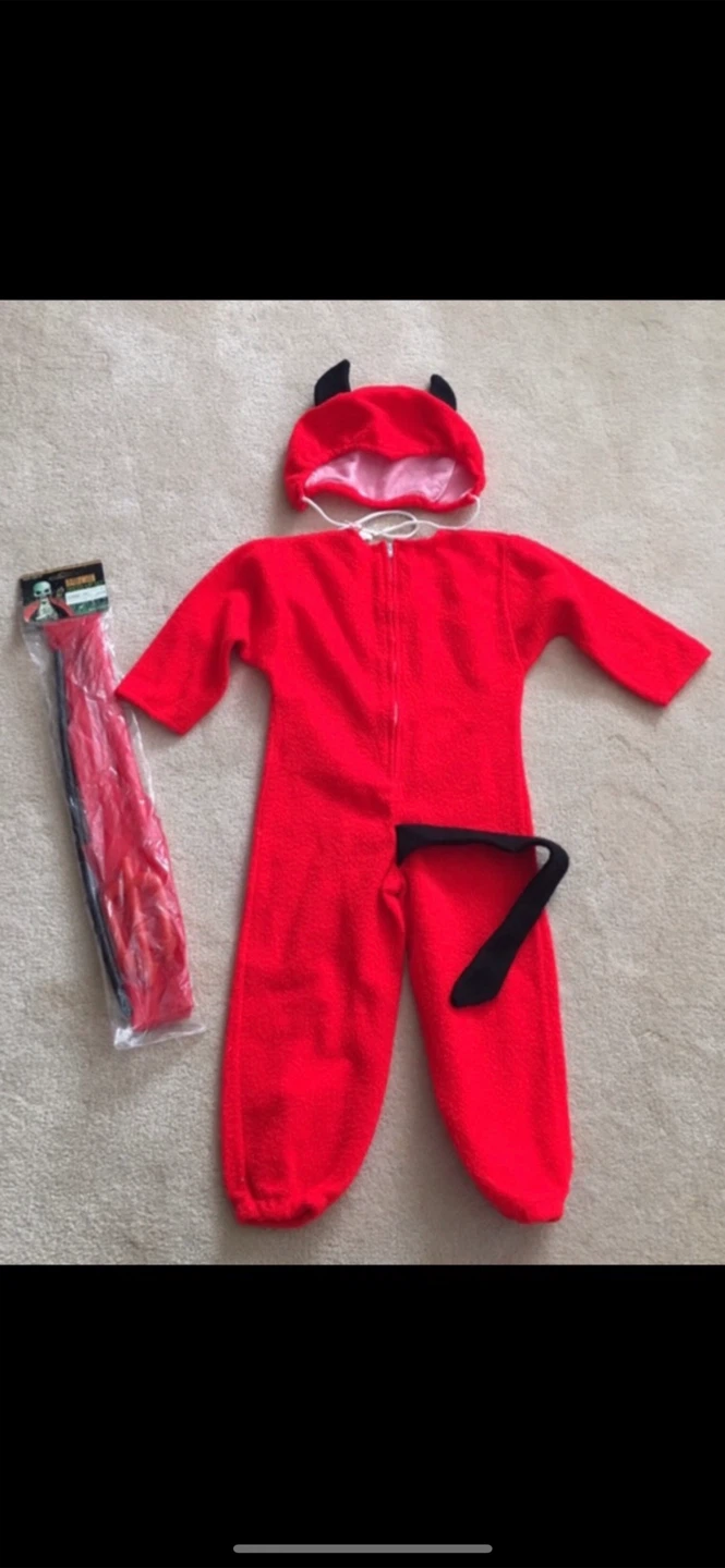 Assorted Kids Halloween Costumes - photo 2