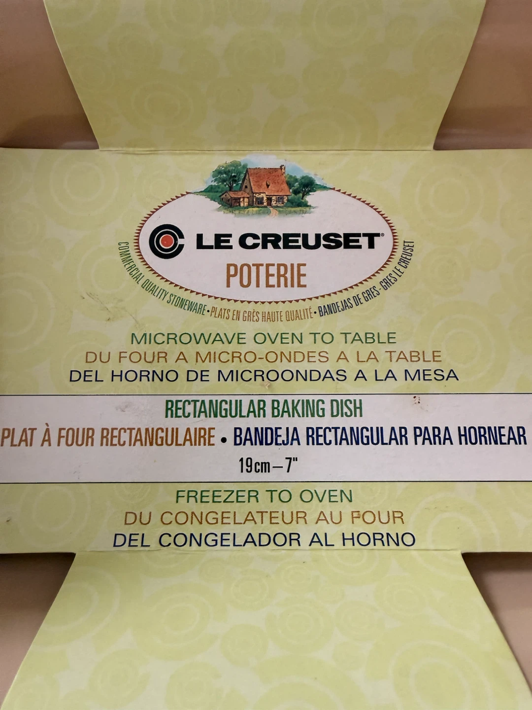 Le Creuset 19 cm / 7” Rectangular Baking Dish – Brand New - photo 3