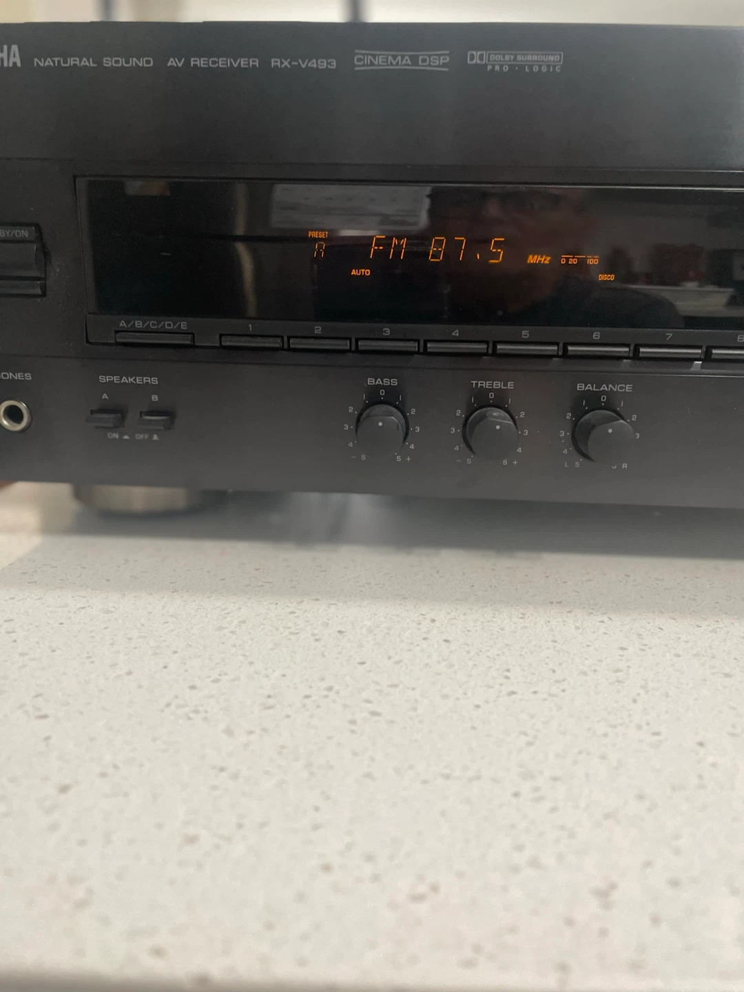 Yamaha RX-V493 AV Receiver with Remote and Manual - photo 4