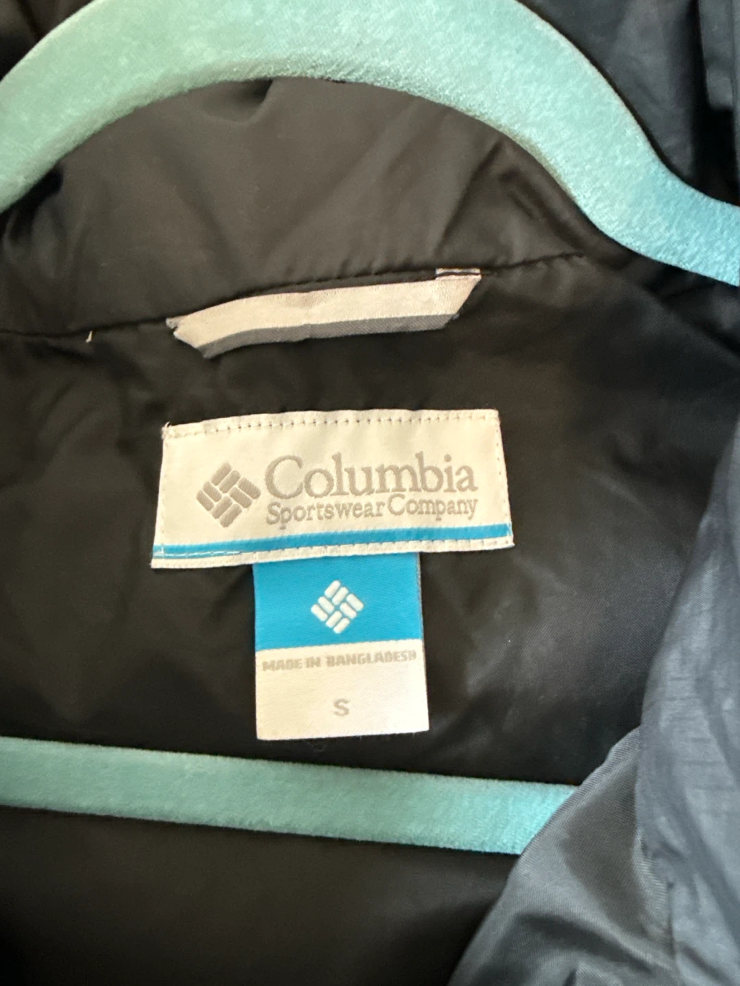 Columbia Black Puffer Jacket - photo 2