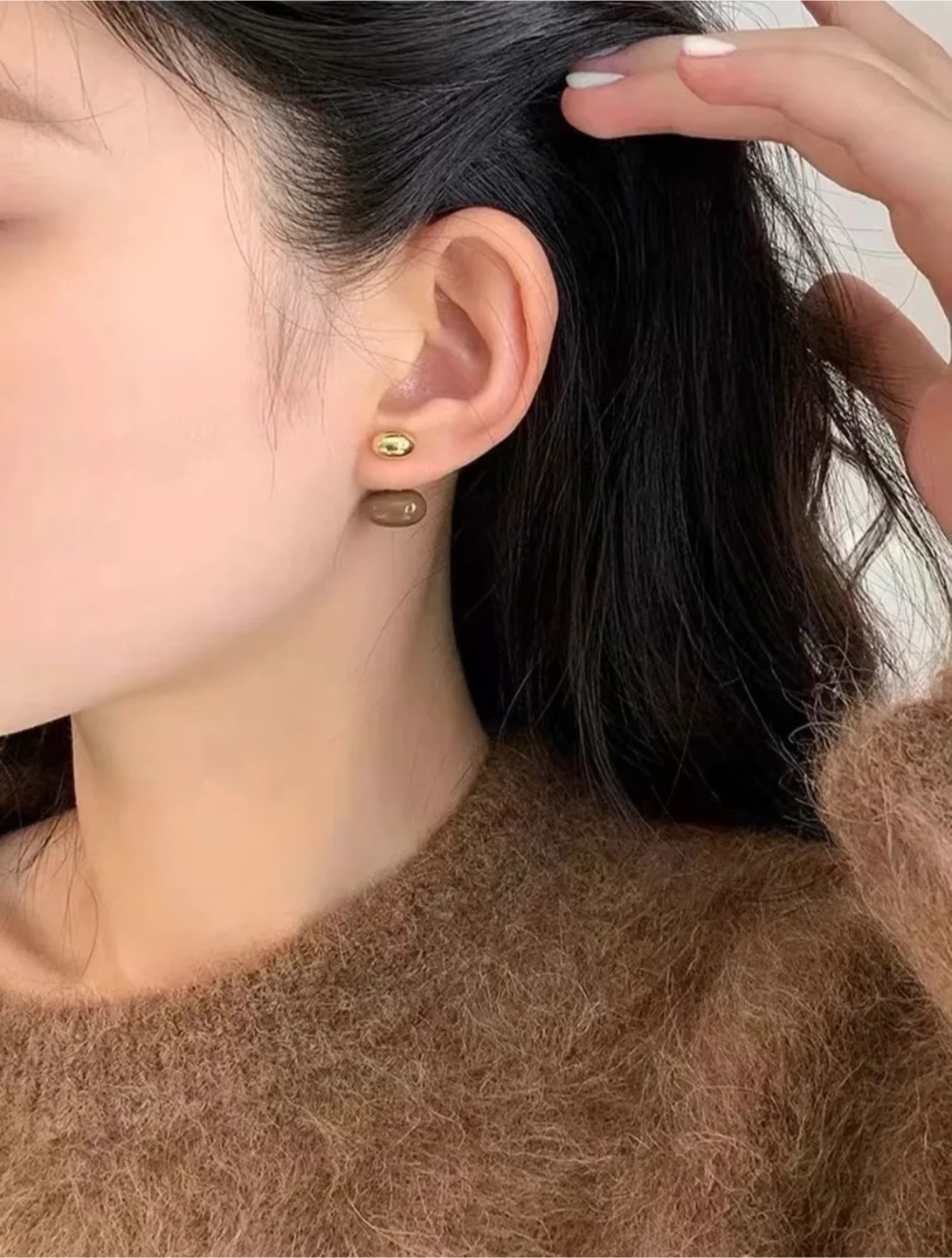 Brown and gold-tone stud earrings - photo 3