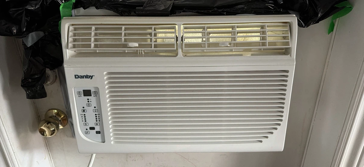 Danby Window Air Conditioner - Moving Sale! Must Go ASAP