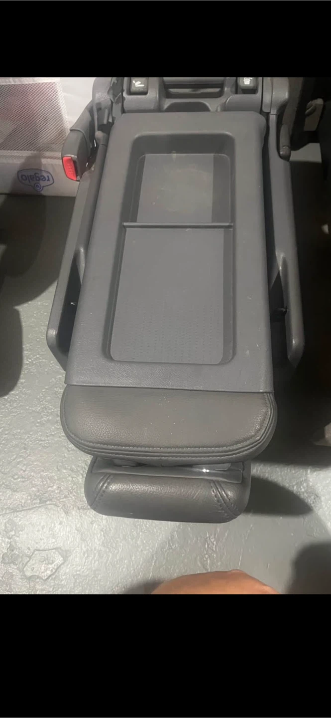 Minivan Middle Seat / Console - photo 2