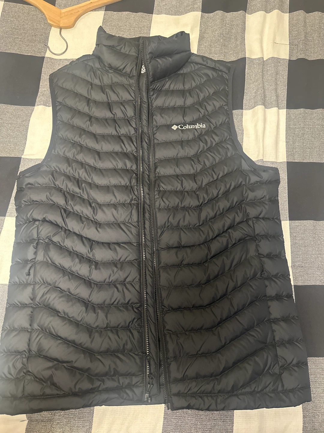 Columbia Black Down Vest