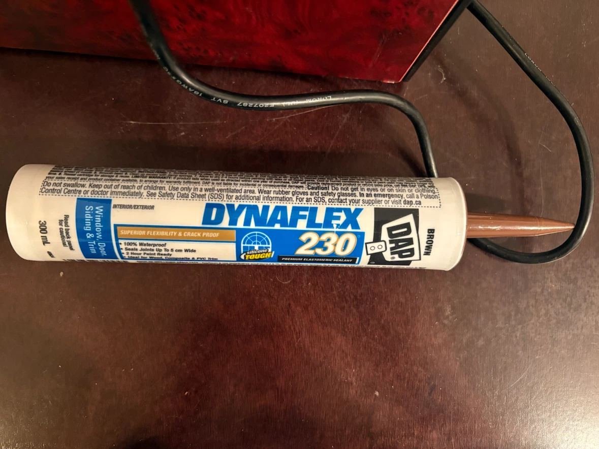 Brand New DAP Dynaflex 230 Brown Premium Elastomeric Sealant - photo 2