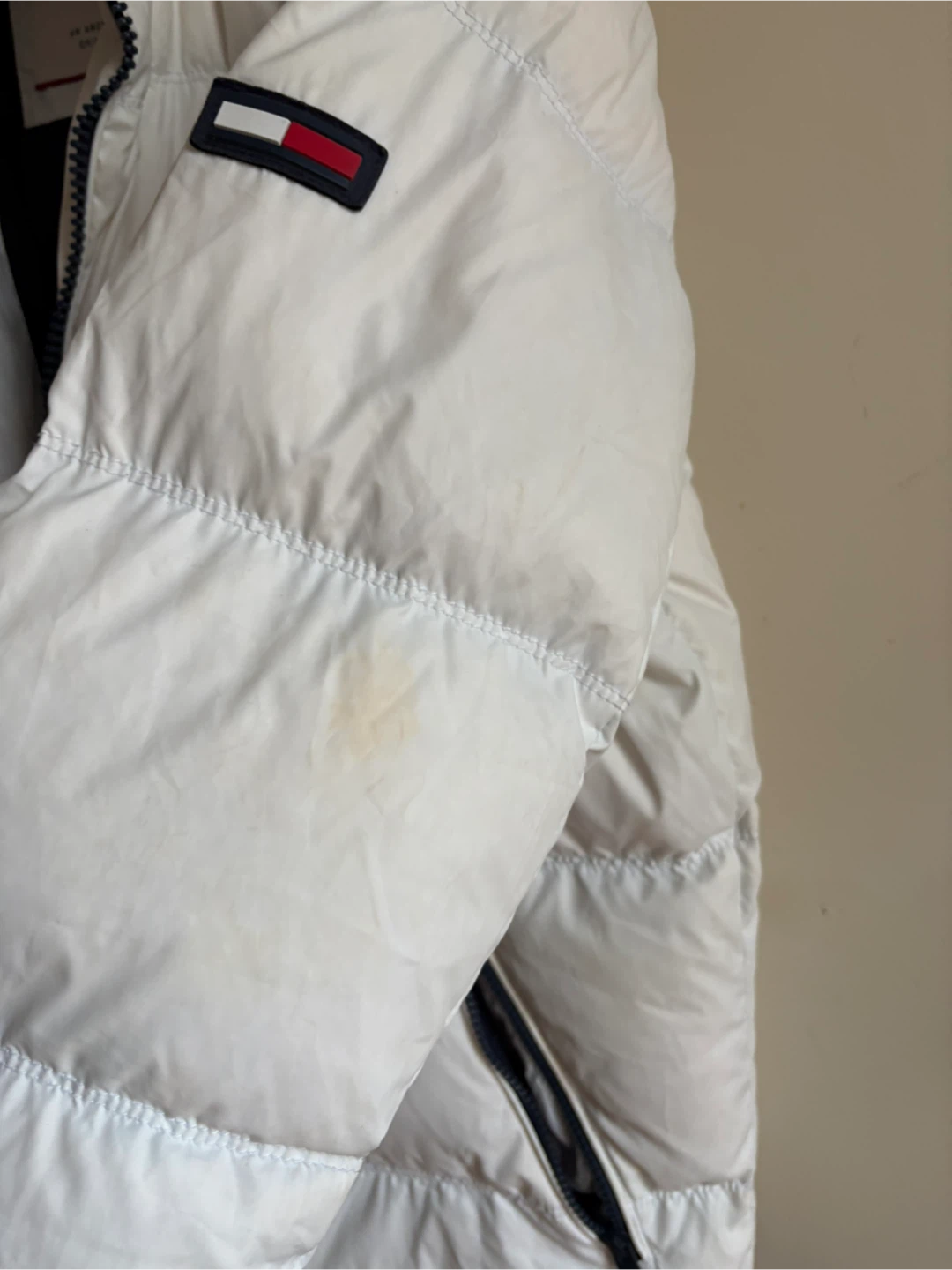 Tommy Hilfiger White Puffer Jacket - photo 2