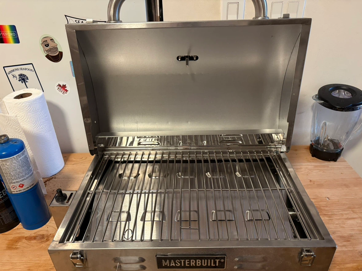 Masterbuilt Portable Gas Grill - photo 3