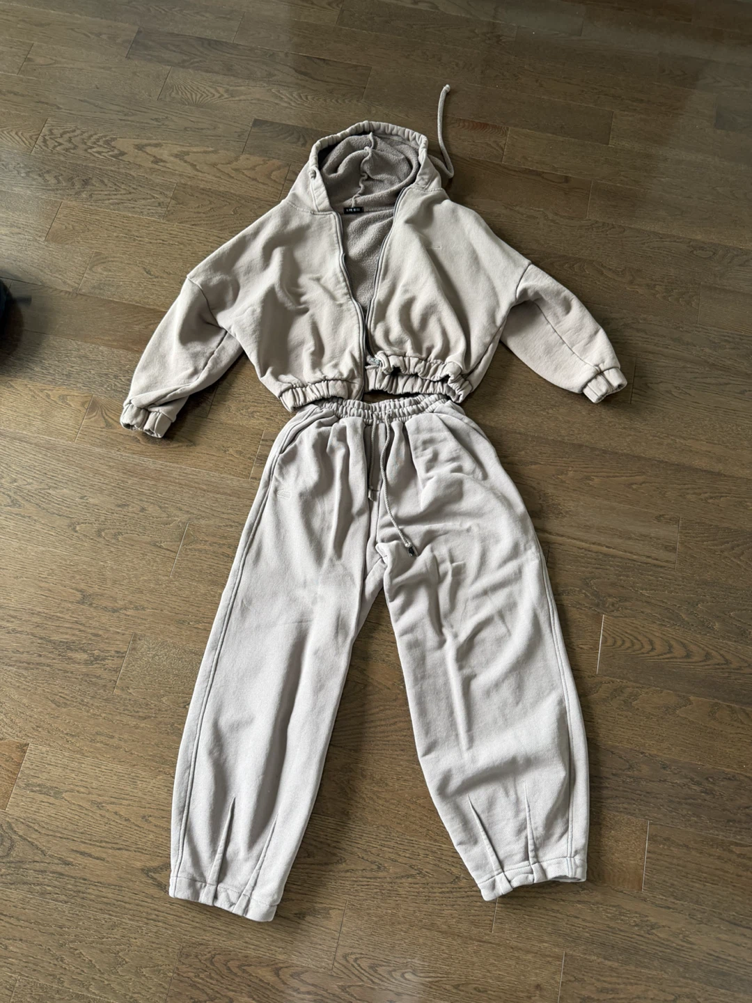 R.TYPE Grey Hoodie and Joggers Set