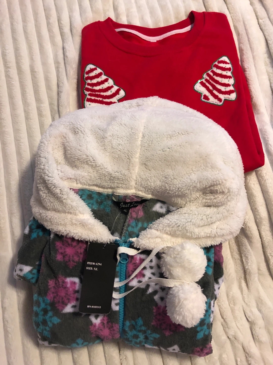 New, Christmas pajamas or - photo 5