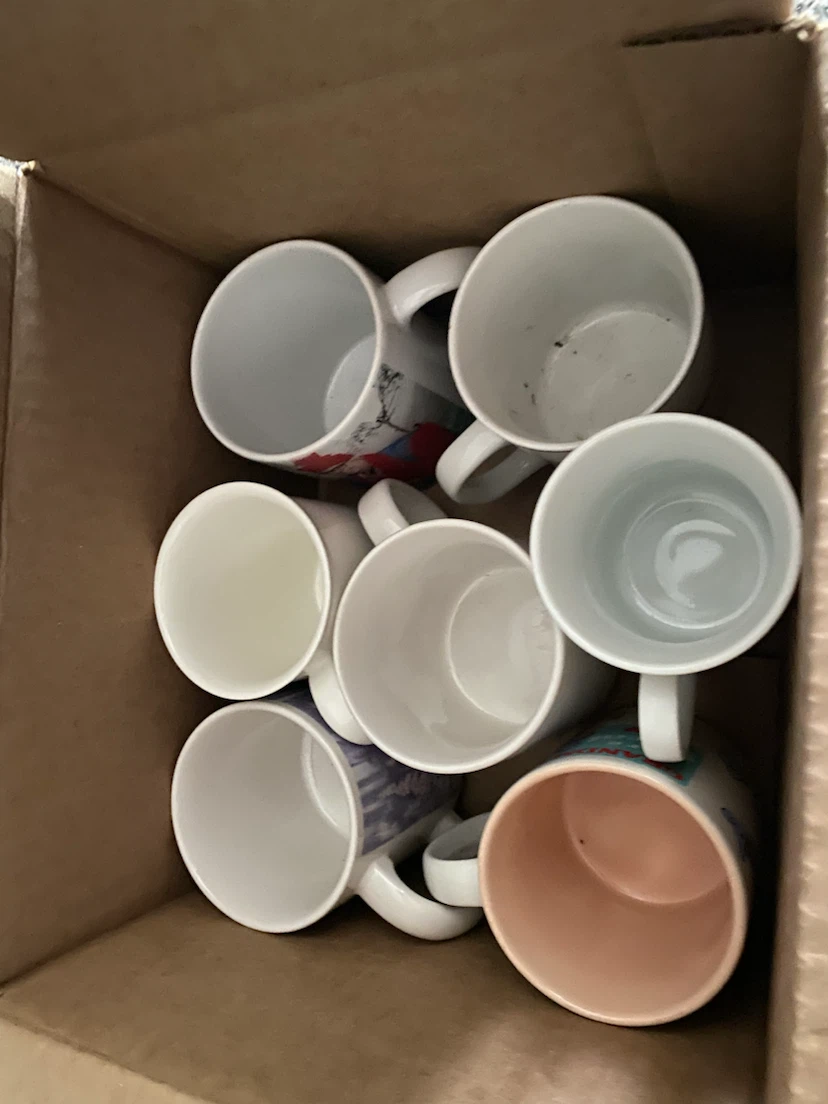 Set of 7 Assorted Ceramic Mugs  plus one  PHL MUG - photo 2