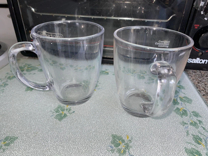 Set of two clear glass mugs - photo 2