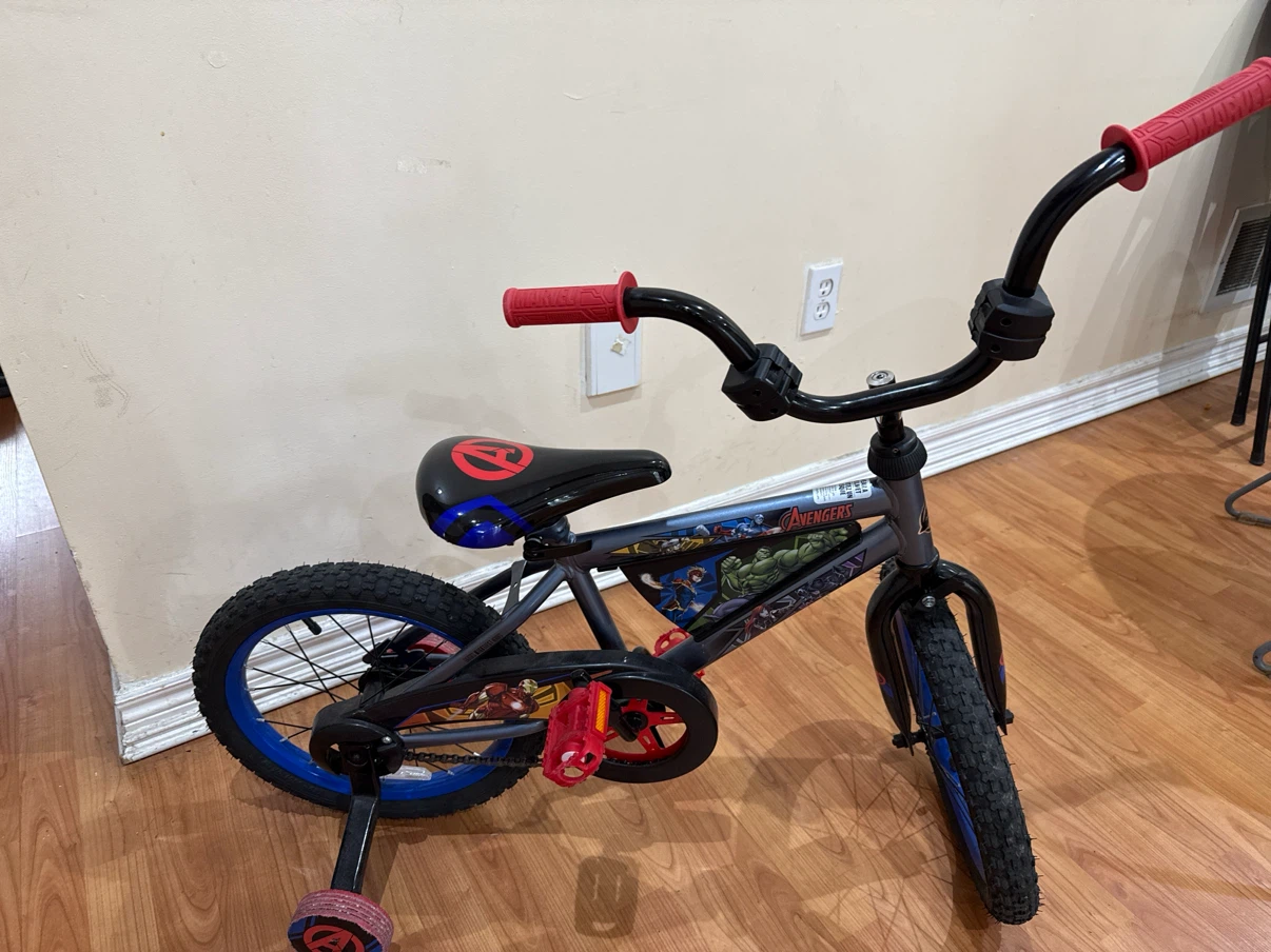 Marvel Avengers 16-inch Kids Bicycle