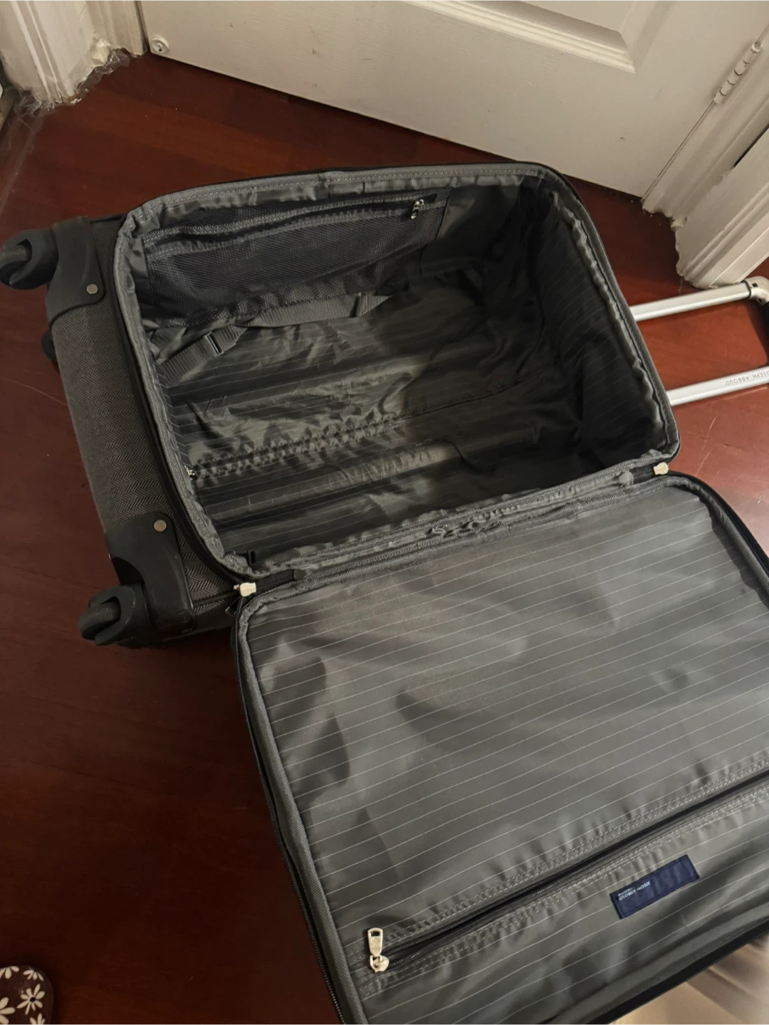 Joseph Abboud Grey Carry-On Luggage - photo 4