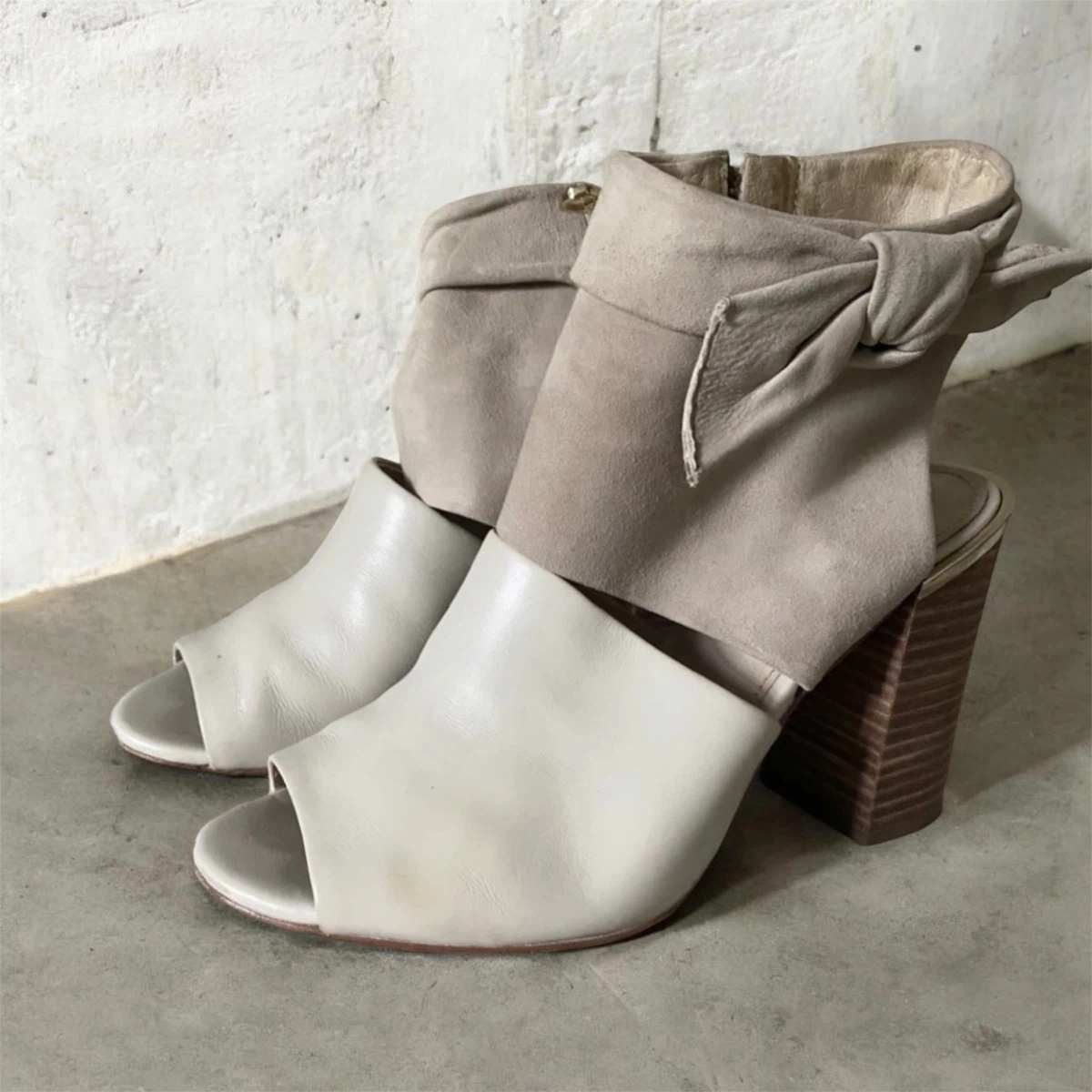 Louise et Cie Cream Peep Toe Booties Heels, Size 8.5 - photo 2