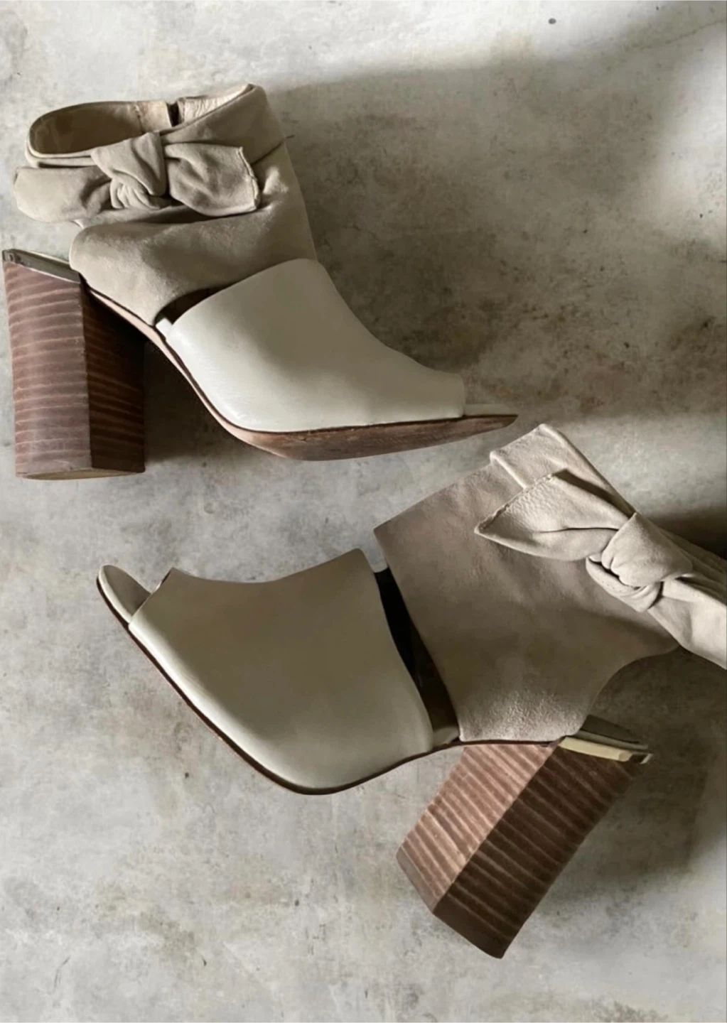 Louise et Cie Cream Peep Toe Booties Heels, Size 8.5