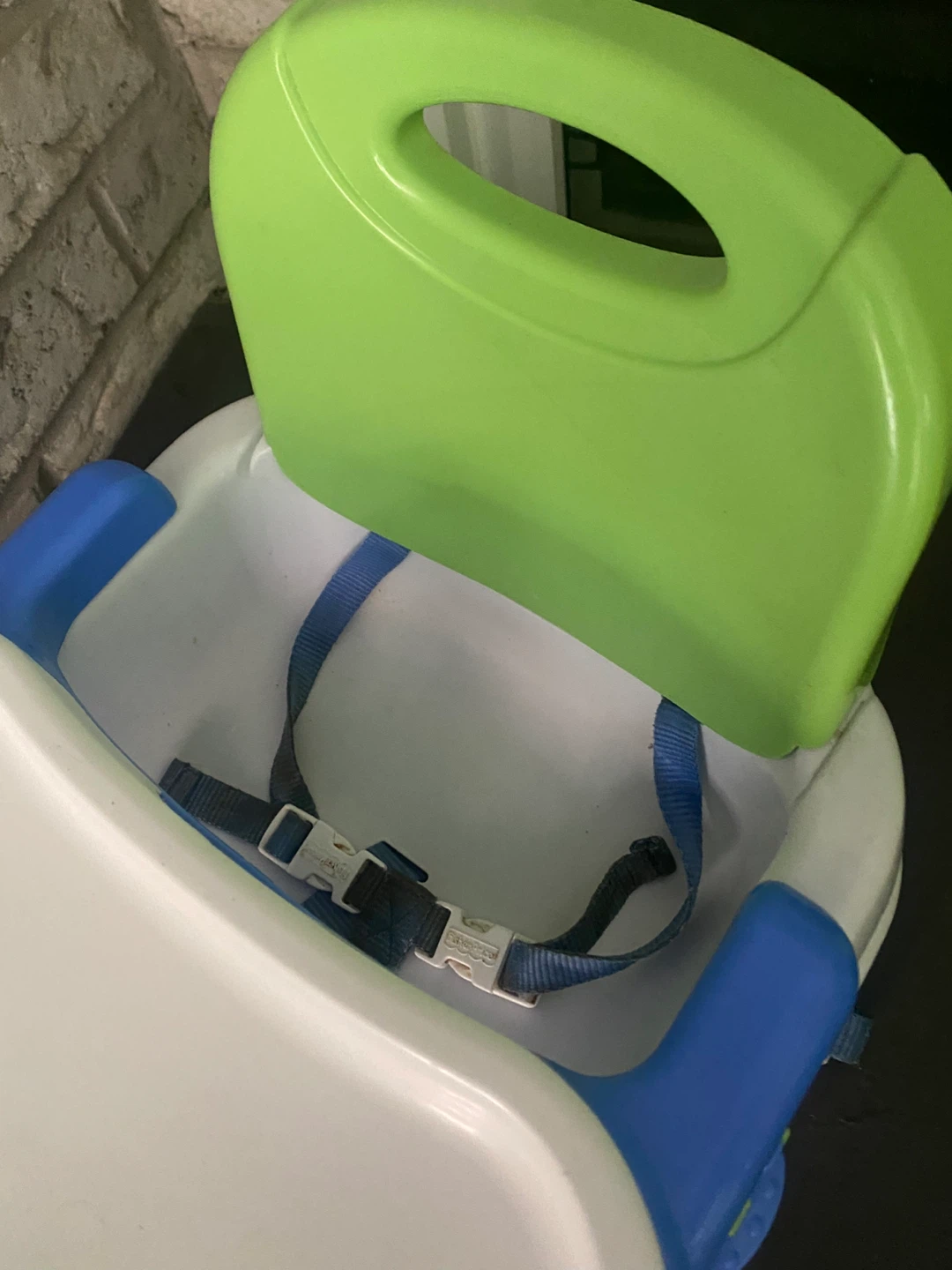 Fisher Price booster seat with 2 trays - photo 4