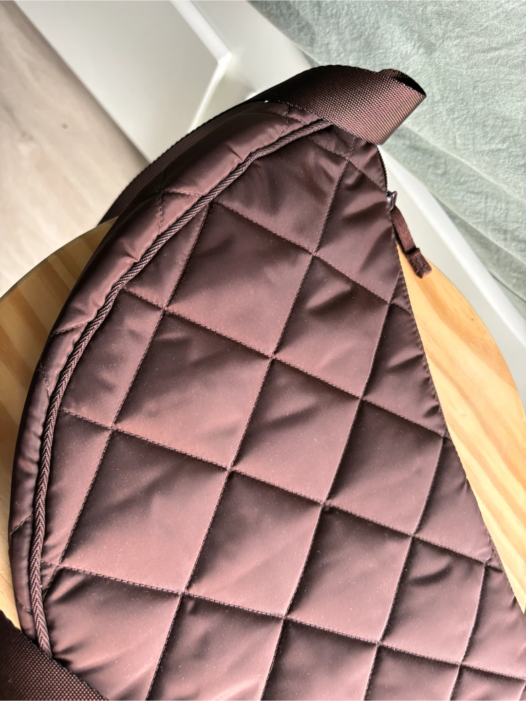 NWOT Uniqlo Quilted Round Brown Crossbody Bag - photo 2