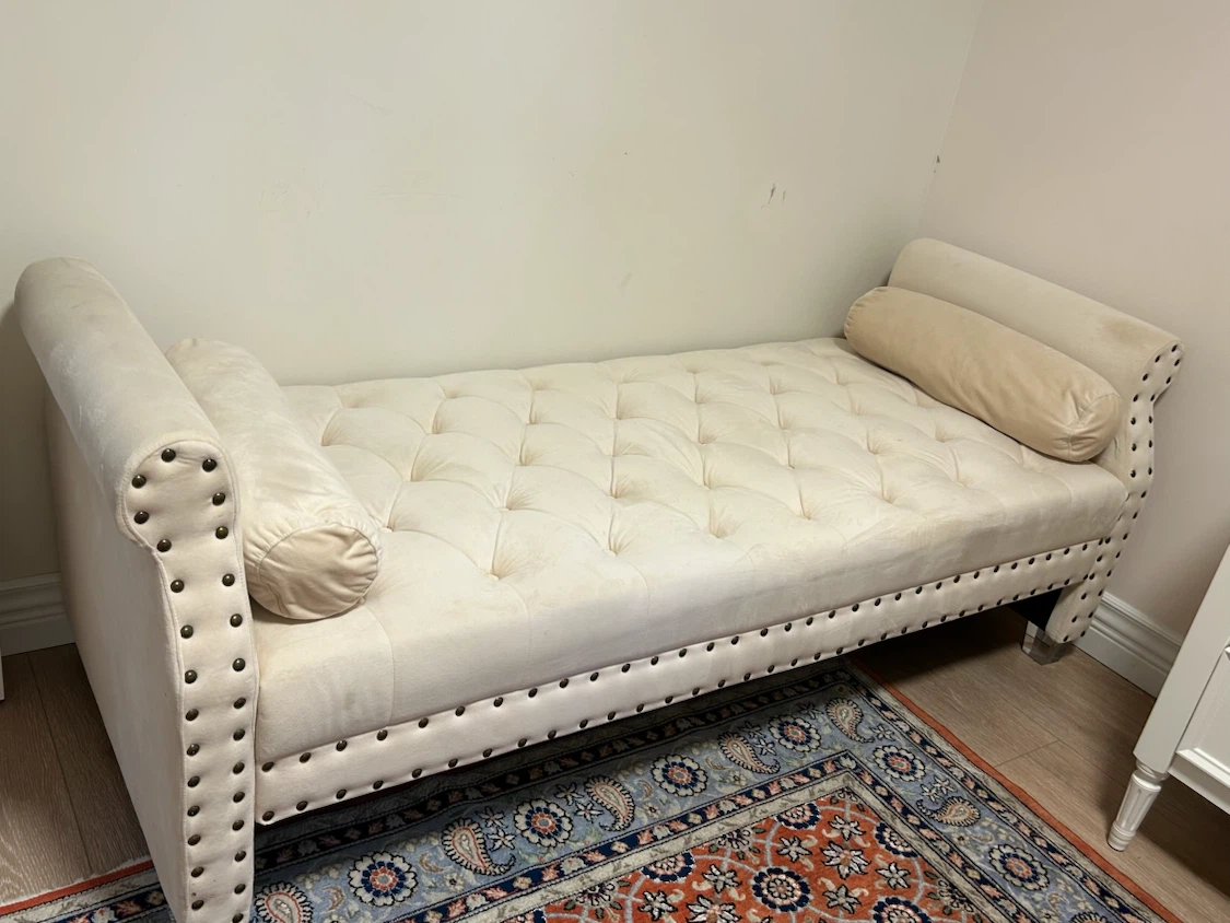 Cream Tufted Chaise Lounge Bench - photo 3