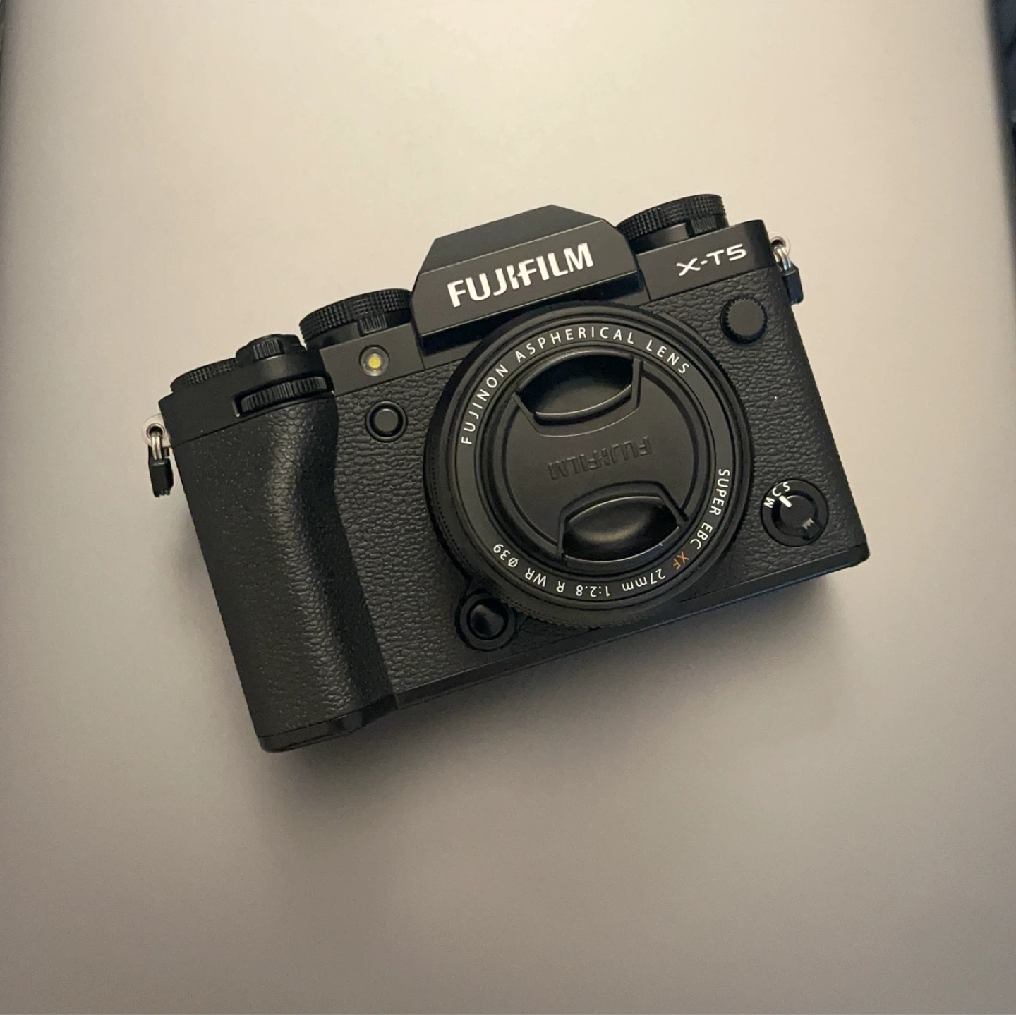 Fujifilm X-T5 Mirrorless Camera - photo 2