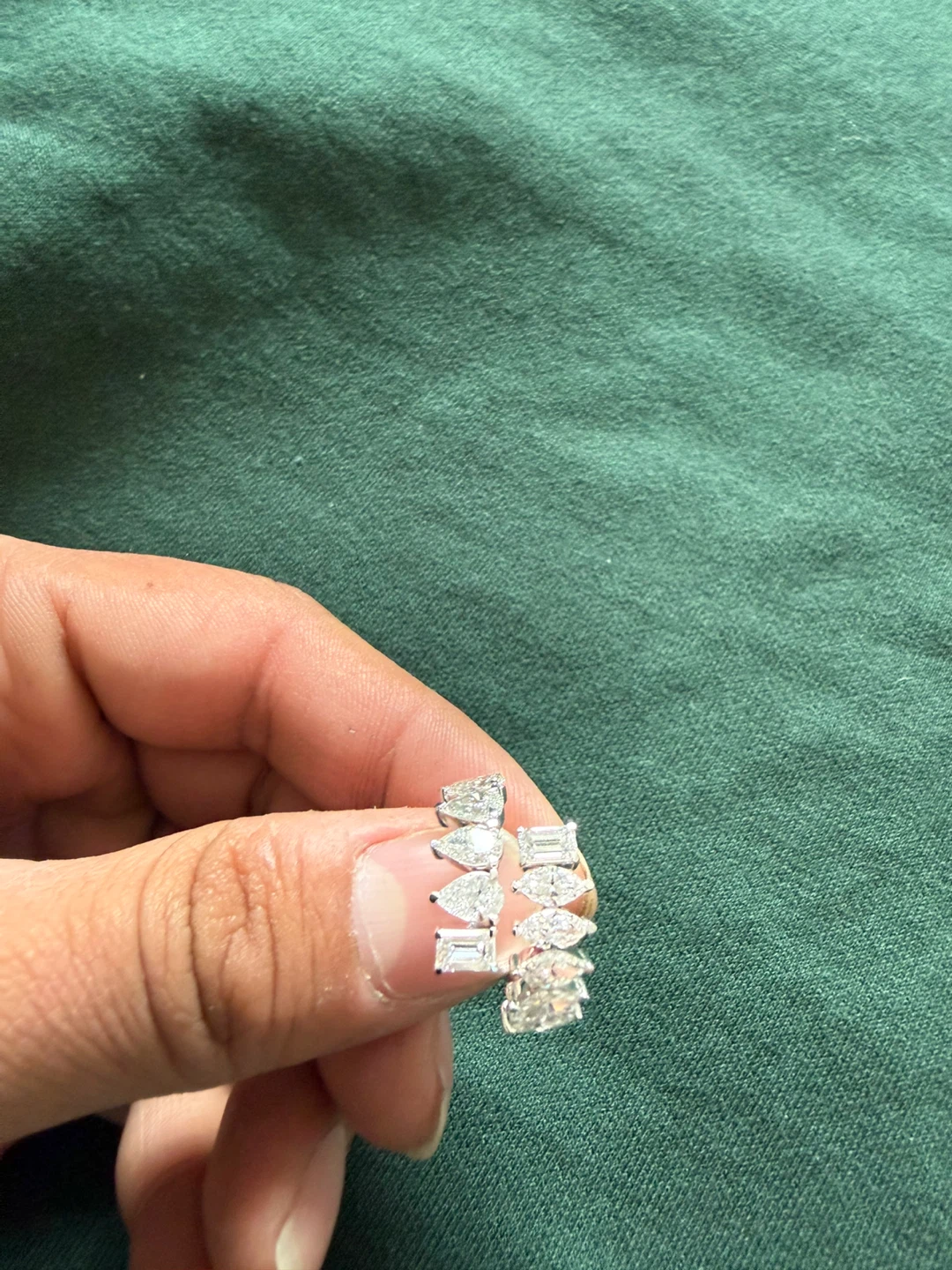 2.89 SPLIT SHANK STATEMENT RING IN 10 KT WHITE GOLD