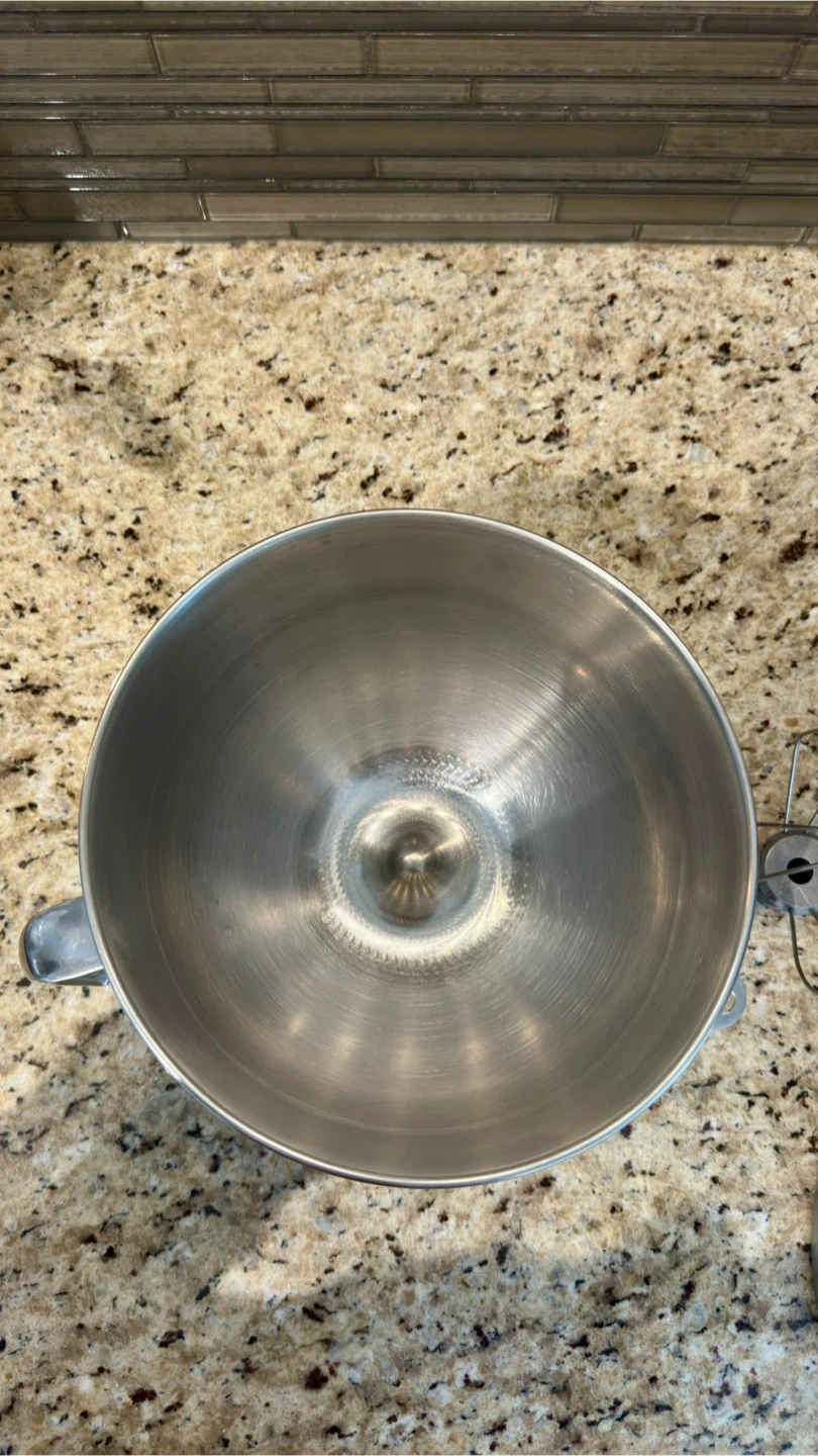 KitchenAid Professional 5 Plus Bowl-Lift Stand Mixer - photo 5