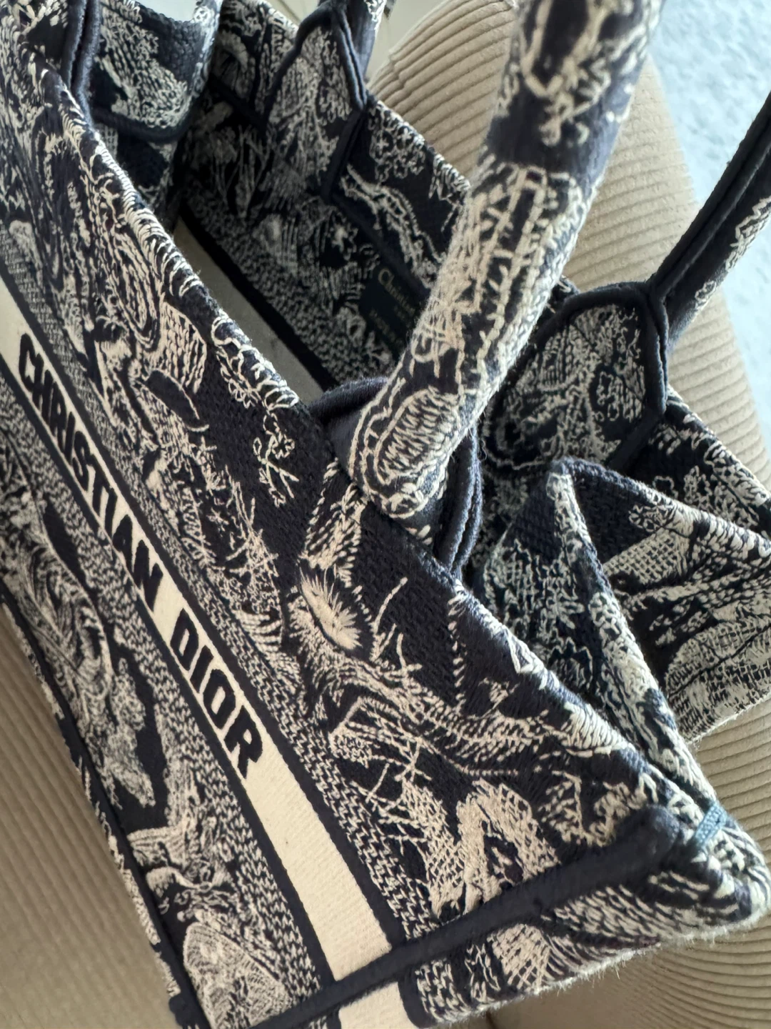 Christian Dior Toile de Jouy Book Tote - photo 5