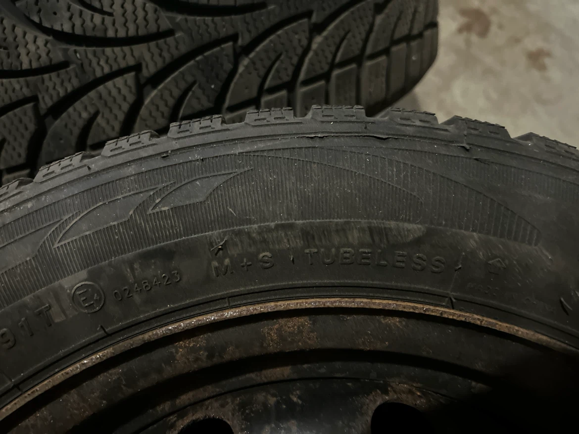 4 Sailun Ice Blazer WSTXWinter Tires – 205/55R16 91T - photo 5